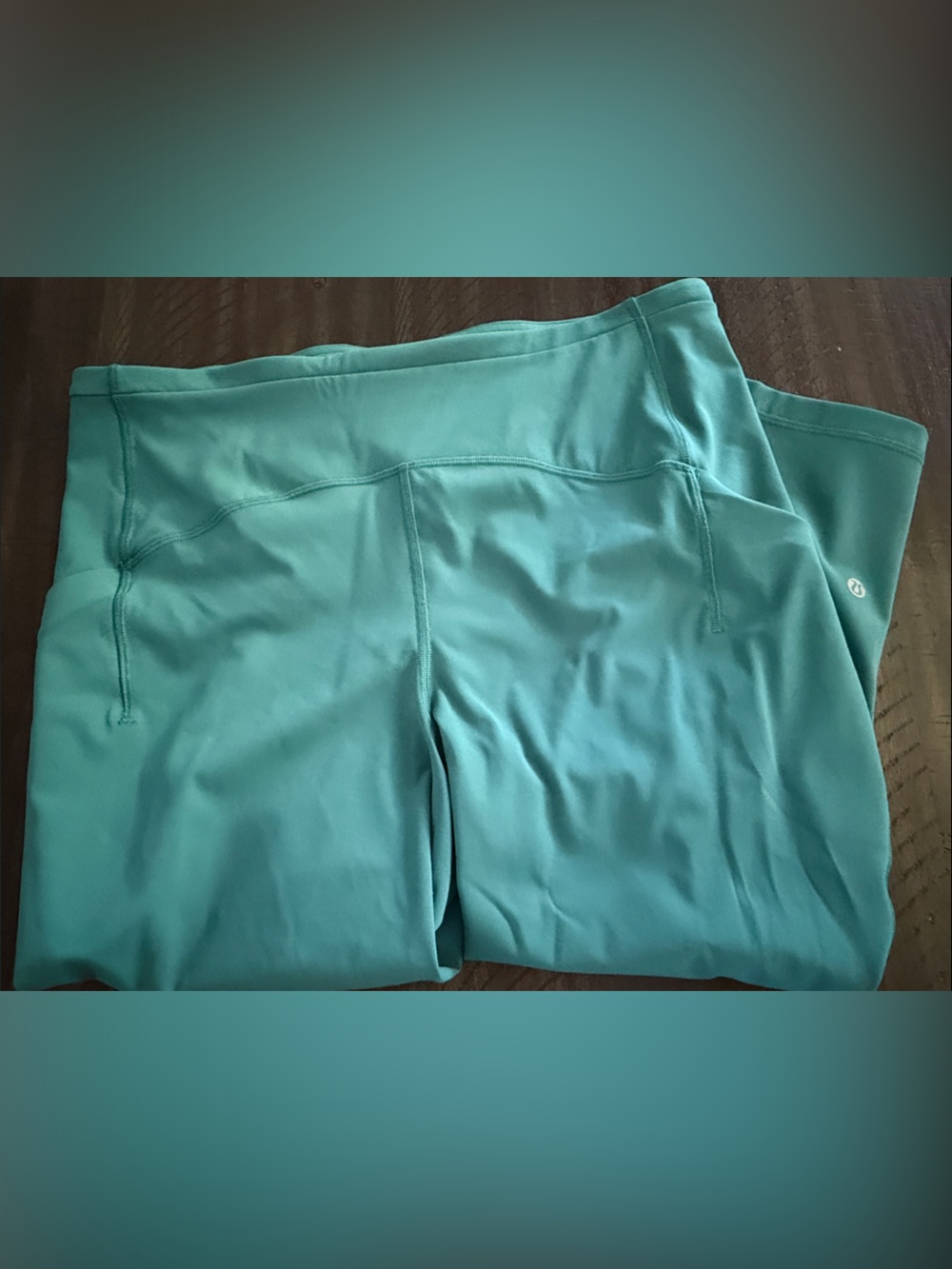 lululemon athletica Women’s Teal Active Leggings Capri with Side Pocket